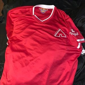 Airwalk men’s short sleeve tee